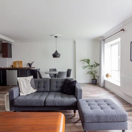 더블린 Guestready - Mystic Interiors Near The City Centre 아파트 외부 사진